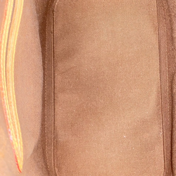 Beautiful 4 piece Alma LV - Picture 6 of 8